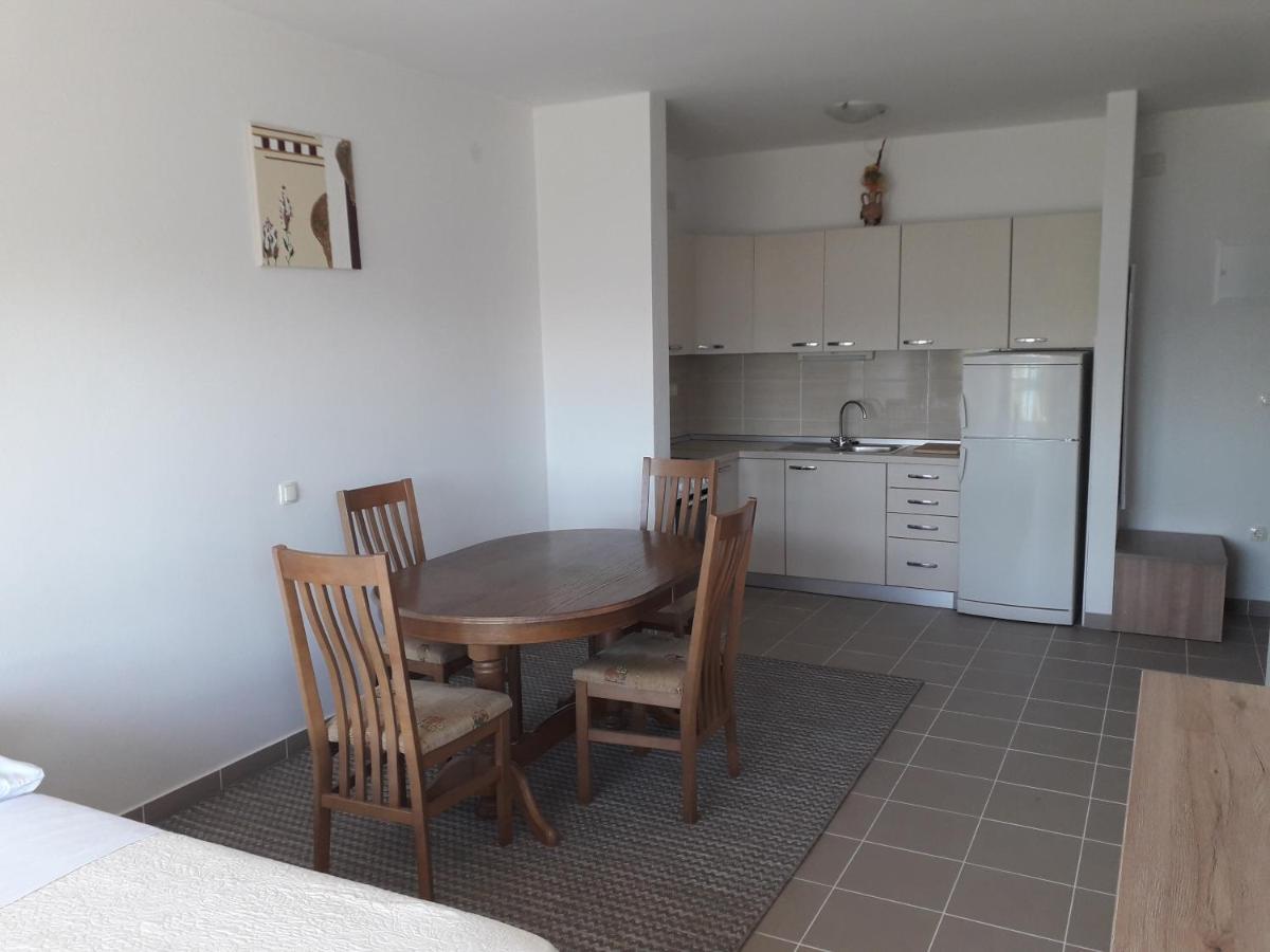 Crancina Apartment Свети свети Филип и Яков Екстериор снимка